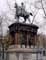 Standbeeld, sculptuur voorbeeld Standbeeld Keizer Karel