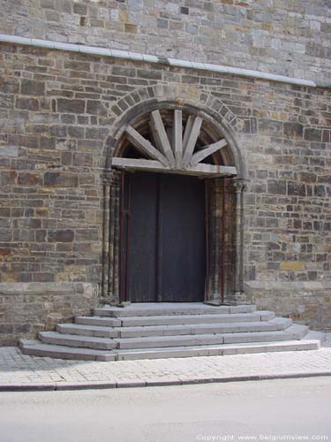 Saint-Vincentiuskerk SOIGNIES in ZINNIK / BELGIË 
