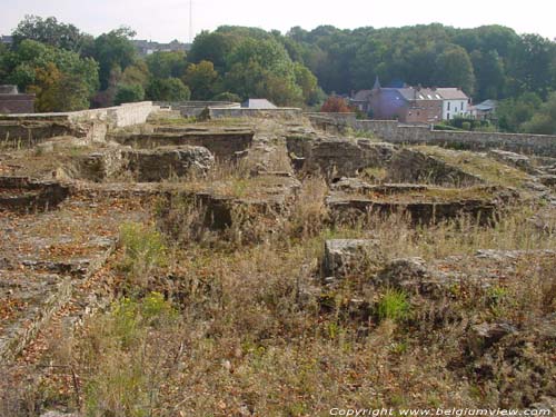 Opgravingen Kasteel van Maria van Hongarije te Binche BINCHE foto 