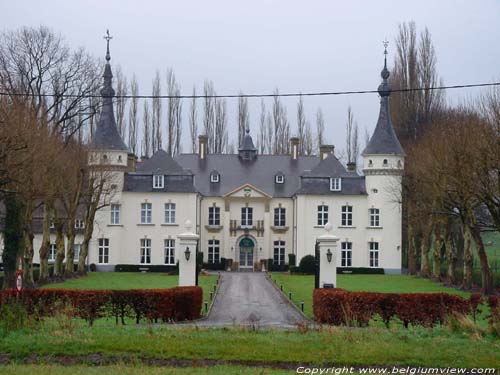 Kasteel van de Hutte (in Ressaix) BINCHE / BELGI  