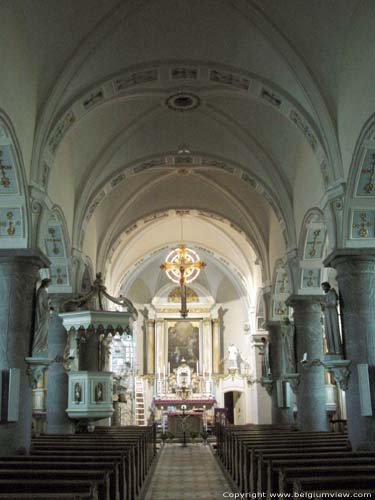 Saint-Nicholas RAEREN / BELGIUM The nave with cross vault was decorated with beautiful stuccowork.