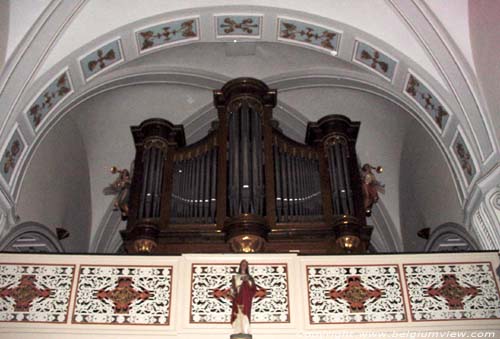 Sint-Nikolaus RAEREN / BELGIË Het mechanisch Weimbsorgel werd in 1994 gewijd.