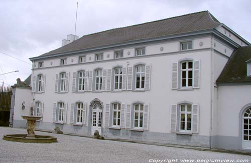 Feluy prachtig oud gebouw FELUY in SENEFFE / BELGIUM e