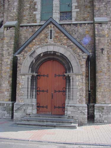 glise Saint-Victor ( Auvelais) NAMUR  SAMBREVILLE / BELGIQUE 