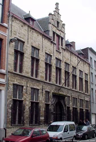 Mercator-Orteliushuis ANTWERPEN 1 (centrum) in ANTWERPEN / BELGI Gevel aan de Kloosterstraat.