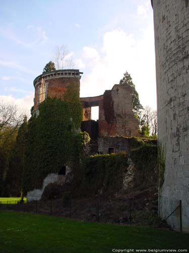 Castel Saint-Marie NAMUR  BEAURAING / BELGIQUE 