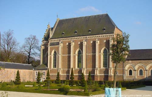 Alden Biesen Landcommanderij BILZEN foto Franse tuin