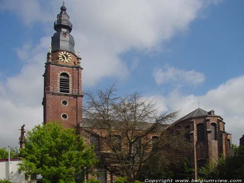 Tour Saint-Pierre LEUZE-EN-HAINAUT foto  