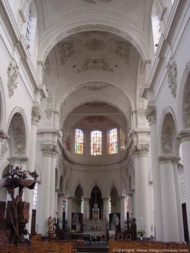 Tour Saint-Pierre LEUZE-EN-HAINAUT / BELGIQUE 