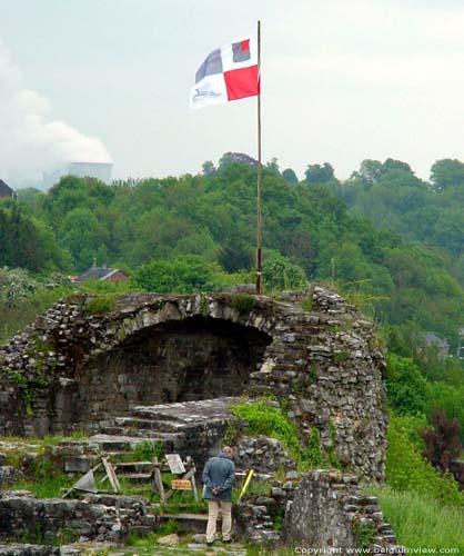 Feodaal kasteel Moha WANZE / BELGI  