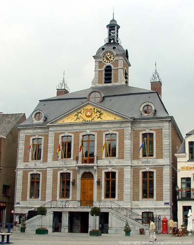 Town hall HUY / BELGIUM e