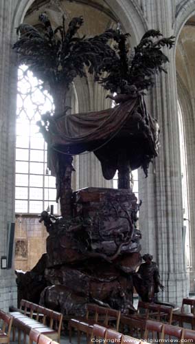 Saint-Peters' church LEUVEN picture