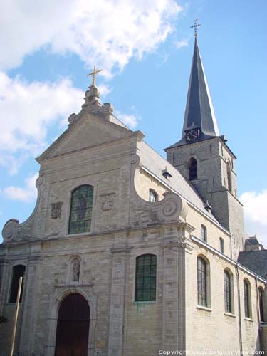 Onze-Lieve-Vrouwekerk (te Broechem) RANST / BELGI  