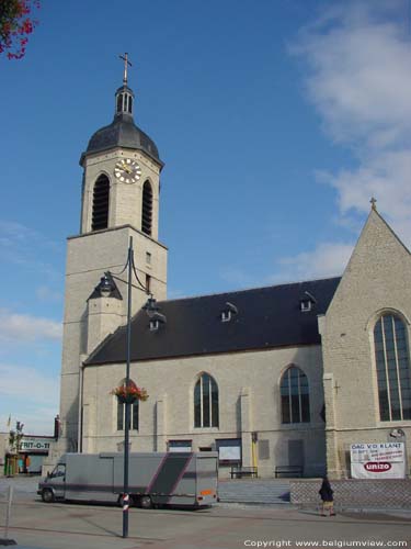 Sint-Remigius HAACHT foto
