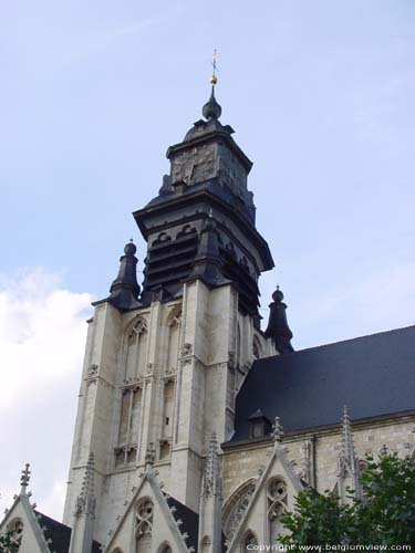 Onze-Lieve-Vrouw-ter-Kapelle BRUSSEL-STAD / BRUSSEL foto Overzicht uit oosten op zijgevel