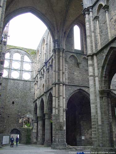 Abdij Villers-la-Ville VILLERS-LA-VILLE / BELGI Transept.