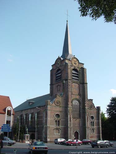 Kerk Limal WAVRE / WAVER foto Overzicht uit noordoosten