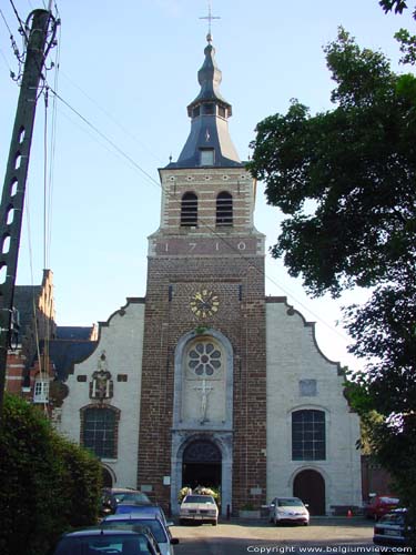 Onze-Lieve-Vrouw van Basse-Wavre basiliek WAVRE / WAVER foto Vooraanzicht