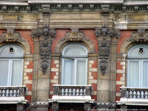 Maison de Knuyt de Vosmaer BRUXELLES / BELGIQUE 