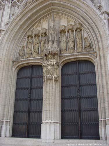 Sint-Michielskathedraal (Sint-Michiels en Sinte-Goedele) BRUSSEL-STAD in BRUSSEL / BELGI Inkom