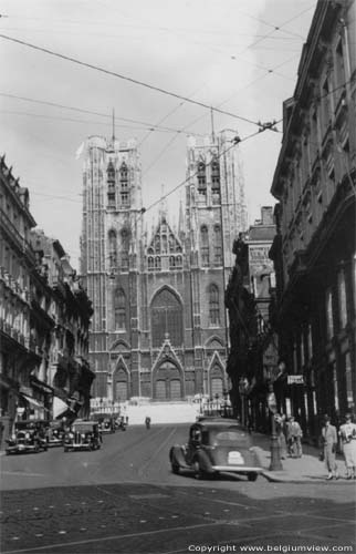 Cathdrale Saint-Michel (Saint-Michel et Sainte-Gudule) BRUXELLES / BELGIQUE 