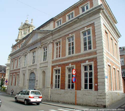 Universitair Koningscollege LEUVEN  LOUVAIN / BELGIQUE 