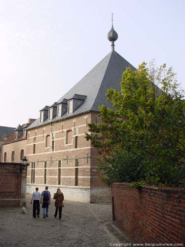 Grand Beguinage LEUVEN / LOUVAIN photo 