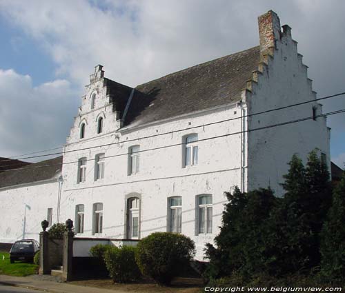 Ferme ( Corbais) MONT-SAINT-GUIBERT / BELGIQUE 