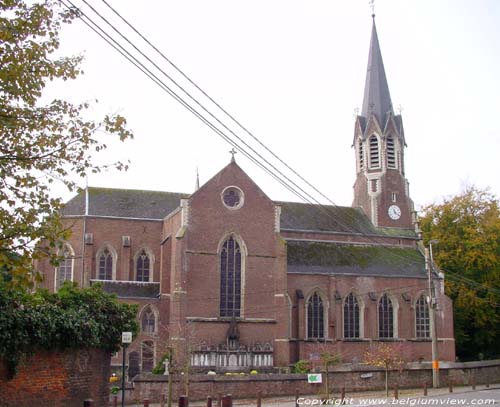 Eglise ( Beauvechain) GREZ-DOICEAU / BELGIQUE 