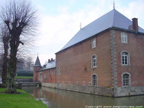 Chteau de Franc-Waret FERNELMONT / BELGIUM e