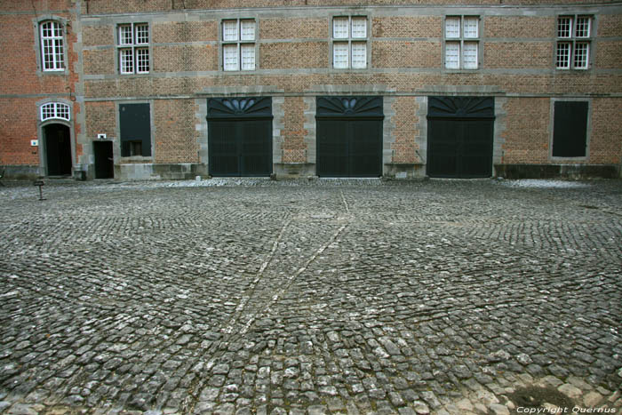 Chteau de Freyr NAMUR  HASTIERE / BELGIQUE 