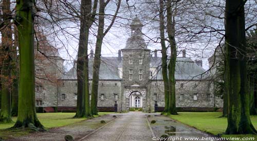 Warfuse Castle SAINT-GEORGES-SUR-MEUSE / BELGIUM 