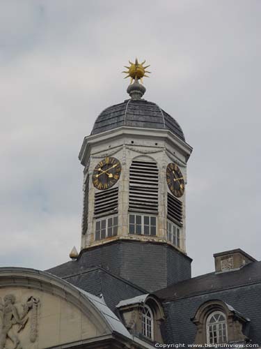 Stadhuis VERVIERS foto  