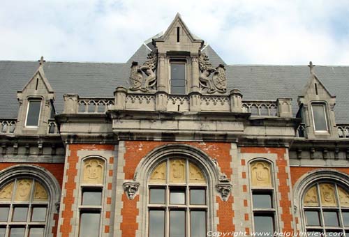 Justitiepaleis VERVIERS foto  