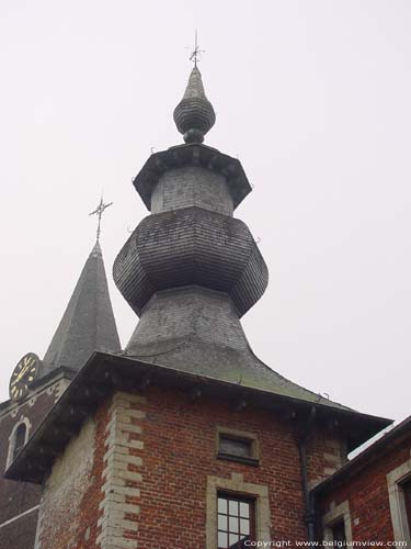 Maison du Bailli, porte du Chteau ORP-JAUCHE / BELGIQUE 