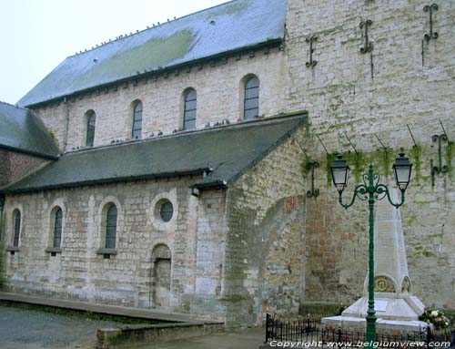 Sint-Sulpice (in Neerheylissem) HELECINE / BELGI Zijgevel