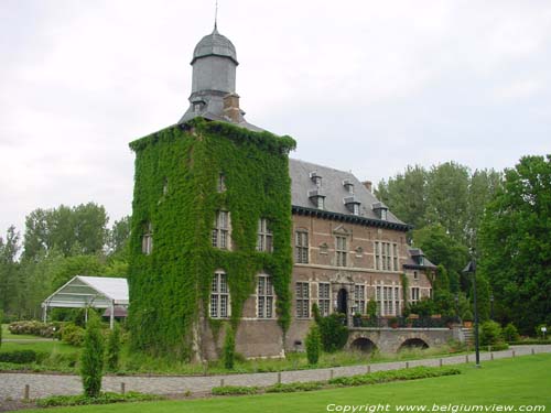 Kasteel van Rullingen (Berlingen of Kuttekoven) BORGLOON / BELGI 