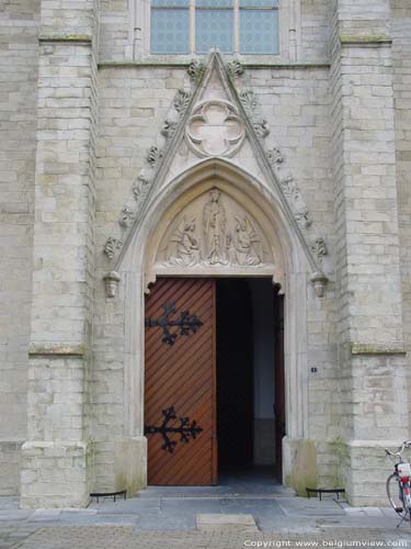 Saint-acob the Higher church (in Haasdonk) BEVEREN / BELGIUM e