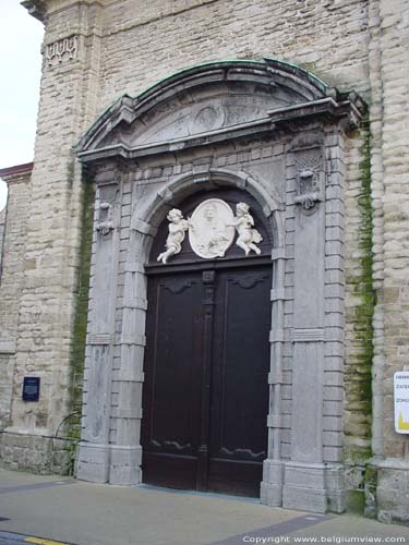 Sint-Laurentiuskerk LOKEREN / BELGI Detail inkom