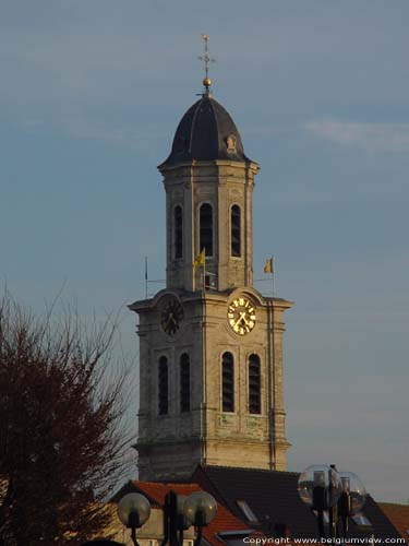 Sint-Laurentiuskerk LOKEREN foto Toren