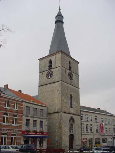 Chapelle Notre Dame du Marche JODOIGNE in GELDENAKEN / BELGI Voorgevel