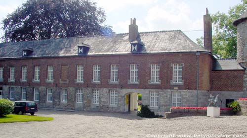 Leers-et-Fosteau castle (in Leers-and-Fosteau) THUIN / BELGIUM 