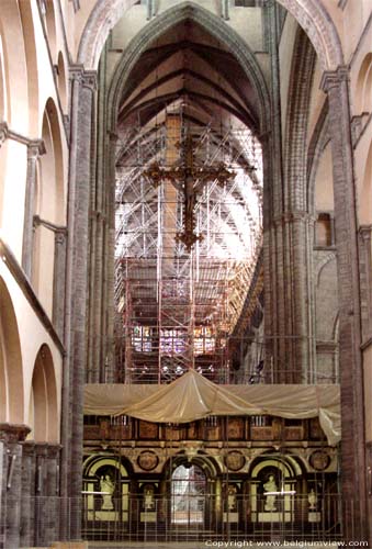 Cathdrale Notre-Dame TOURNAI / BELGIQUE 