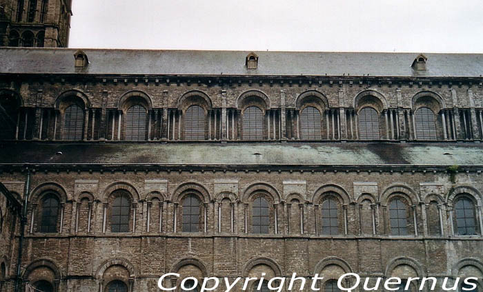 Our-Ladies cathedral TOURNAI picture 