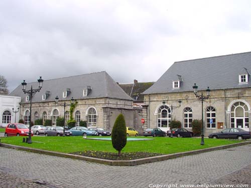 Voormalige Sint-Maartenabdij - huidige stadhuis TOURNAI / DOORNIK foto 