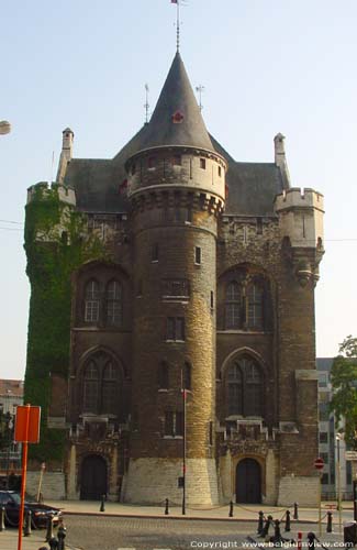 Halle gate BRUSSELS-CITY in BRUSSELS / BELGIUM 