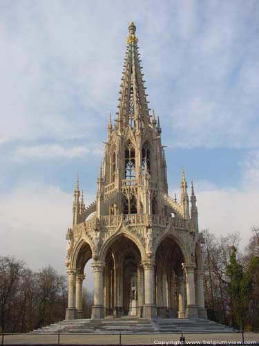 Monument voor Leopold I LAKEN in BRUSSEL / BELGIUM 