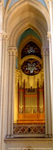 Onze-Lieve-Vrouwkerk LAKEN / BRUSSEL picture