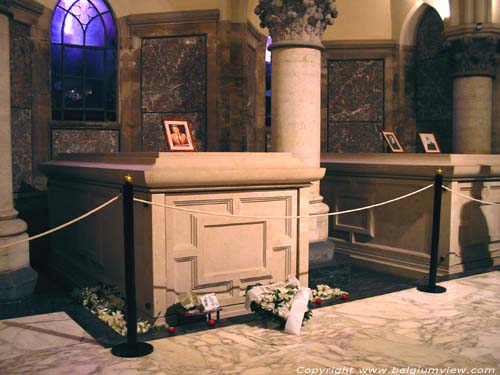 Onze-Lieve-Vrouwkerk LAKEN / BRUSSEL picture