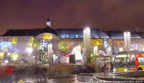 Vroeger prinsbisschoppelijk paleis LIEGE 1 / LUIK foto 